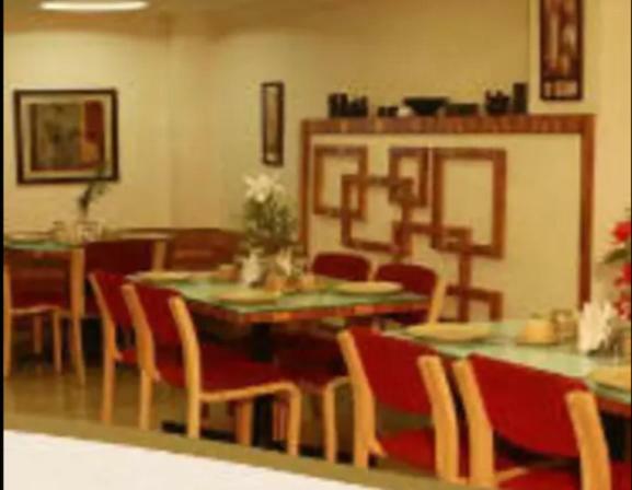Hotel Gk Palace بوبال المظهر الخارجي الصورة